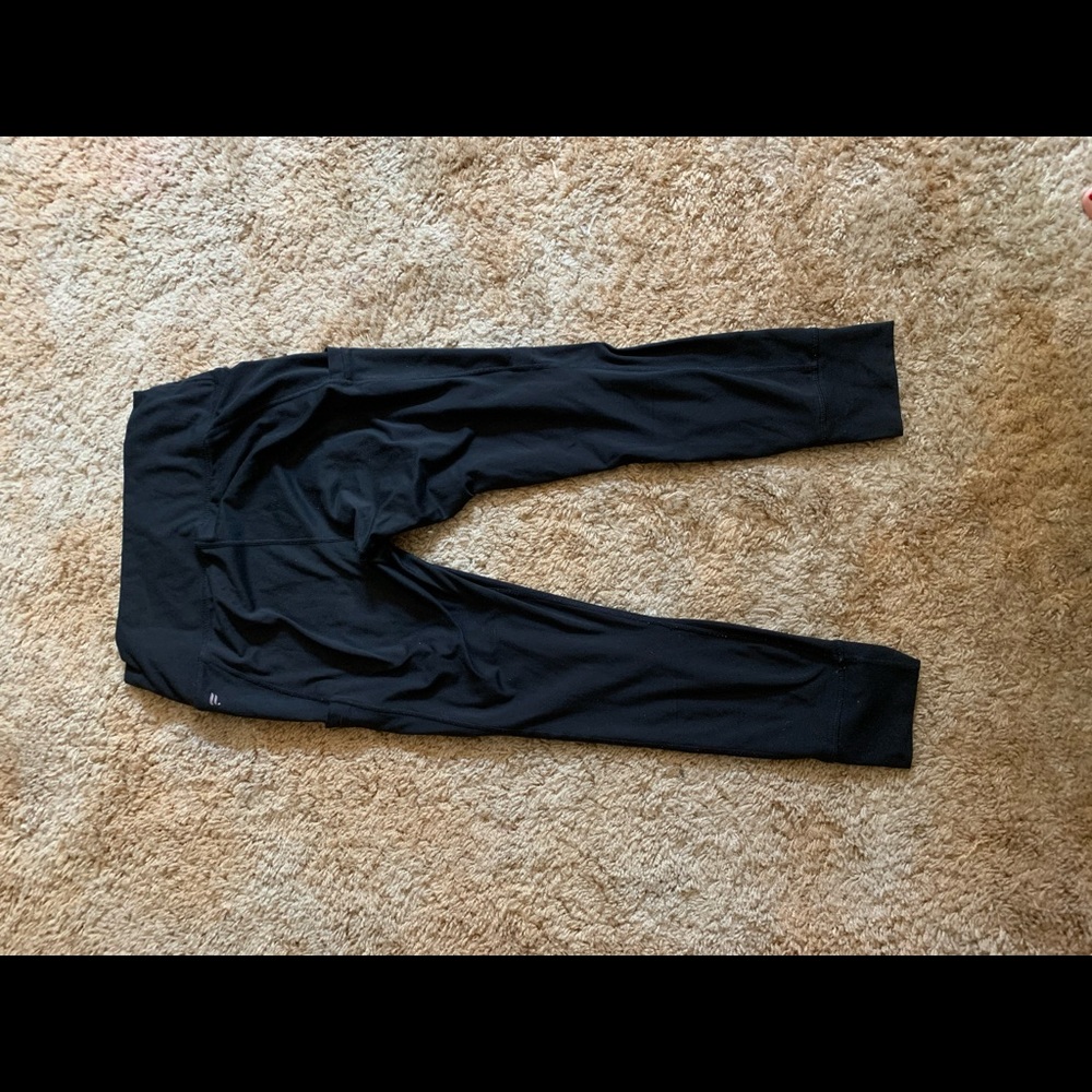 High waisted fabletics leggings with pockets
